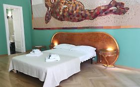 Speciale Tarshito Guesthouse Bari