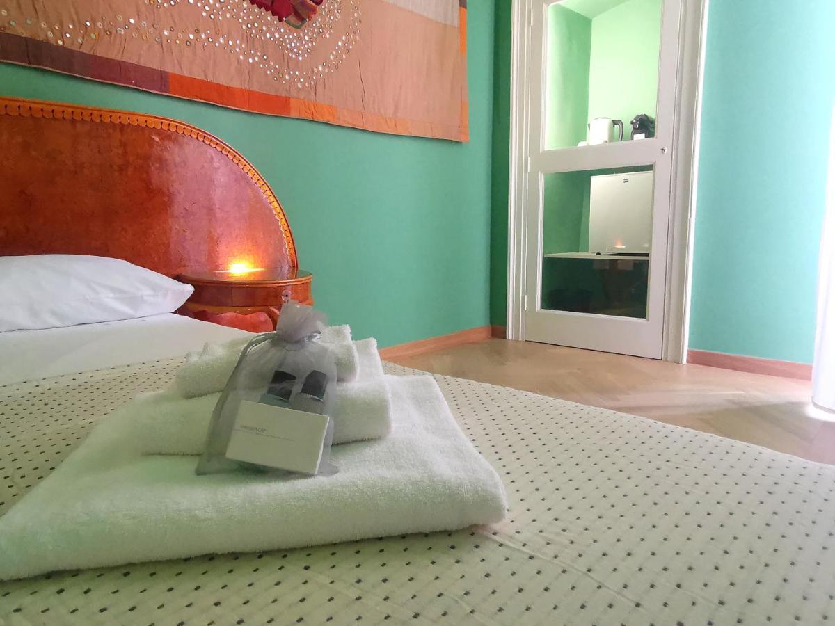 Speciale Tarshito Guesthouse Bari Exterior foto